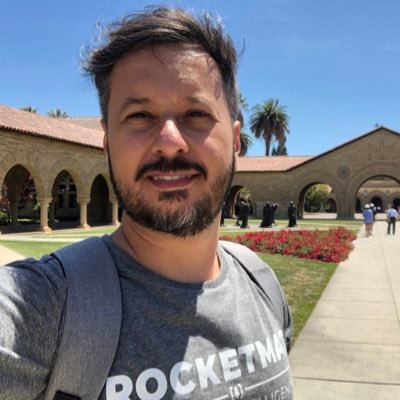 TiagoCMachado20's profile picture. Artificial Intelligence Entrepreneur, founder & CEO of @rocketmatai