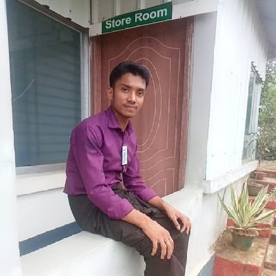 I am Shareef Hussain from Bangladesh largest Refugees camp, I was born in Myanmar Northern of Moug Daw Rakine State..