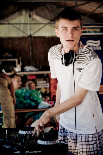 Harry_Lensky's profile picture. #DJ #Energydar