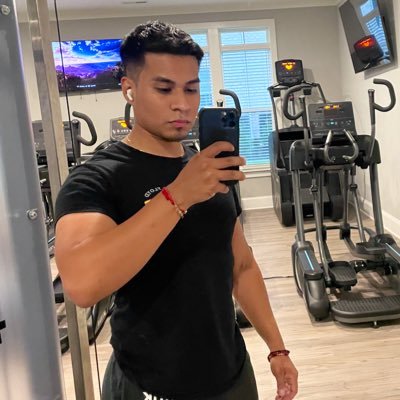 JRios0610's profile picture. 👻 jrios0610