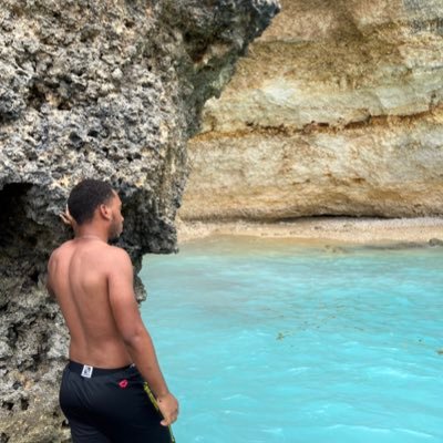 nevertrusthuma2's profile picture. 🅱️&♿️