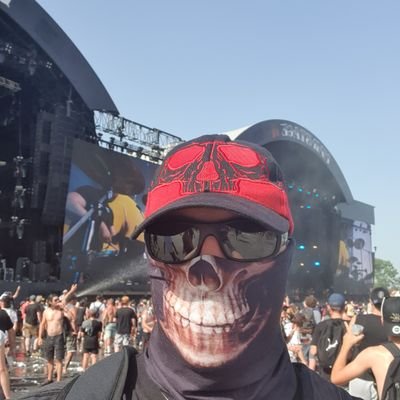 therealdye's profile picture.