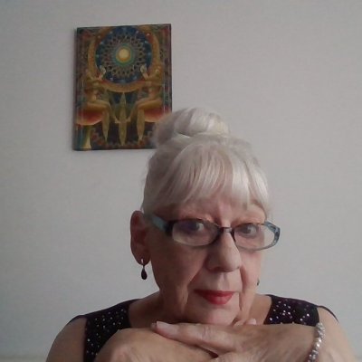 suzydimple's profile picture. I read the tarot by telephone and video call. Call 07486097025 to book an appointment. I also run online Tarot courses and give private tuition.