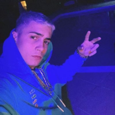 isak1ngg's profile picture. qq eu to fazendo aqui? 😳