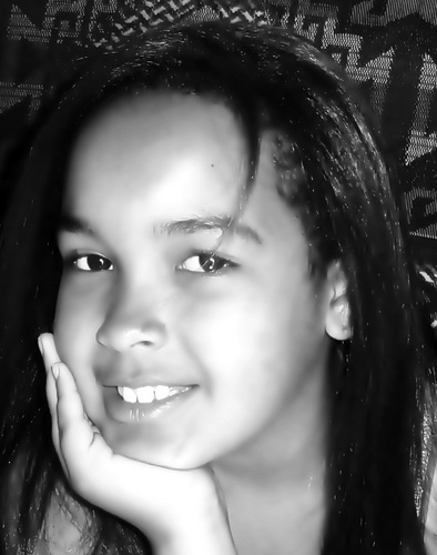 ×× É necessαrio
αbrir os olhos e perceber que αs coisαs boαs
estão dentro de nós