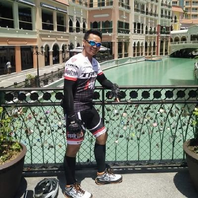 JhonjbcB's profile picture. never give up be strong