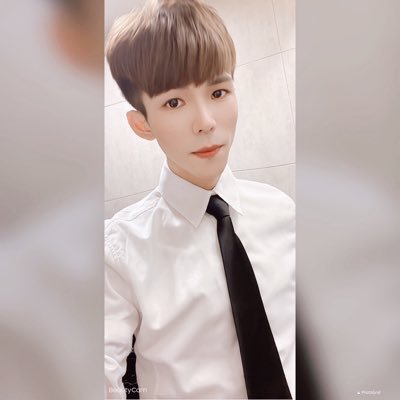 baixiangliu1's profile picture. 同性勿擾 謝謝配合