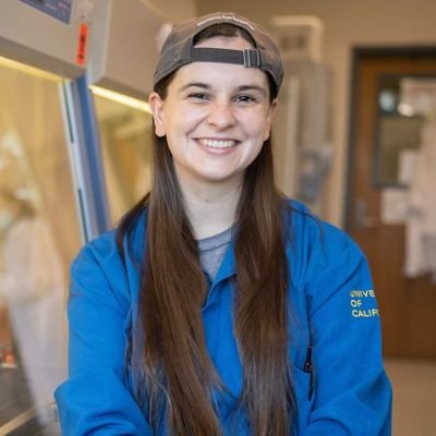 PhD Candidate @ UCDavis studying preantral folliculogenesis in the cow 🐮
This is my professional account! I'm bad at hashtags and @ing.
She/her/hers 🏳🌈