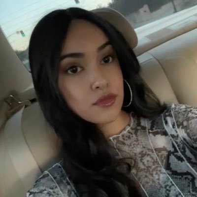 alexandraa078's profile picture. 🐝