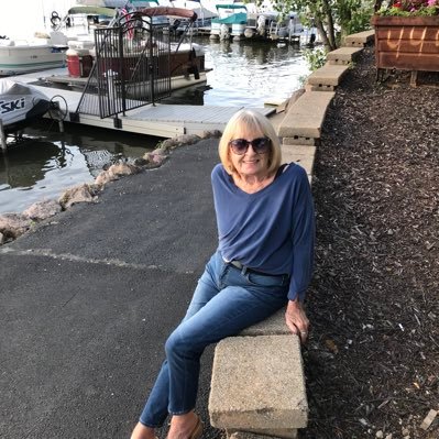 Mom, wife, ERA & NOW pioneer. Yes I’m old. ❤️everything Chicago...except the band. NO Crypto, NO maga, NO DMs