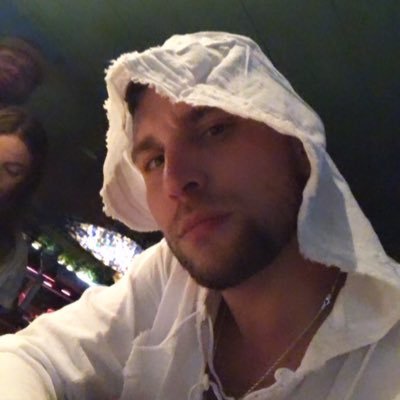 FreeMike018's profile picture. ∞ 93TI ∞ IG: 93Tillinfinity___ #StraightCozy