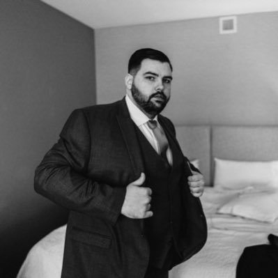 PabloJacobar's profile picture. 28 | aspiring YouTube superstar | TWITCH/YT: @PabloJacobar_