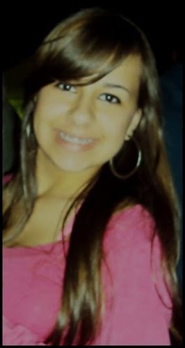 As vezes você tem que esqueçer o que você quer , para começar a entender o que você merece.