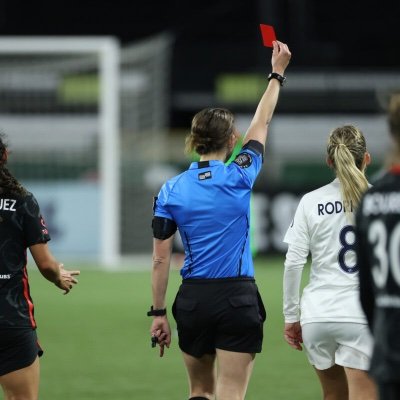 The official account of the awful officiating in the NWSL. We are here to raise awareness of the terrible officiation in the NWSL this year. WE NEED NEW REFS!!!