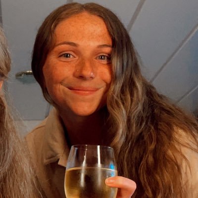 HannahJHennessy's profile picture. 