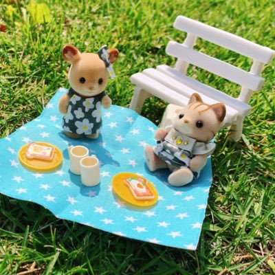 xa_raar's profile picture. シルバニアの赤ちゃんたちとほのぼの暮らしてます♪(ほぼ赤ちゃんたちがつぶやきます)★⭐︎好きなもの→シルバニア＆可愛いもの/やさしいせかい/アニメ全般/美味しい物/綺麗なもの/ドアラさん/無言フォロー大歓迎◎