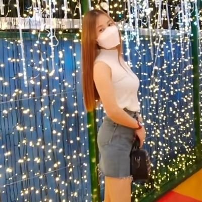 PklJPzBJcK46aAH's profile picture. ငႆၢႈငႆၢႈသင်ေၵႃႈလႆႈ