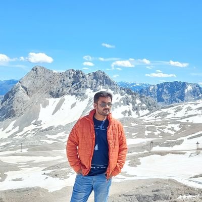 Shikhar_Srv's profile picture. Healthcare | Product | Businesses | Strategy