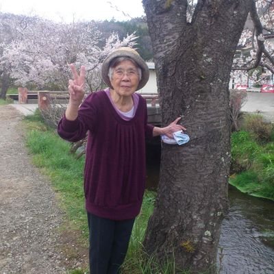 RcWh1ezYdJ3VBEs's profile picture. 毎日、美味しいご飯が食べたいな❗