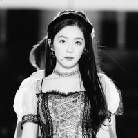 aelyn (@strwbyryy) 's Twitter Profile