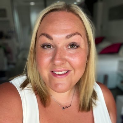 AilsaKerr's profile picture. Senior Early Years Practitioner. BA Childhood Practice Graduate 👩🏼‍🎓 - University of Dundee. Passionate about stories.