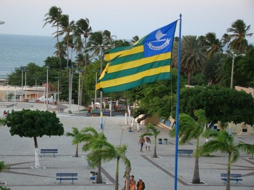 Também é conhecida como cidade da alegria, por realizar, durante o ano vários eventos de grande porte.