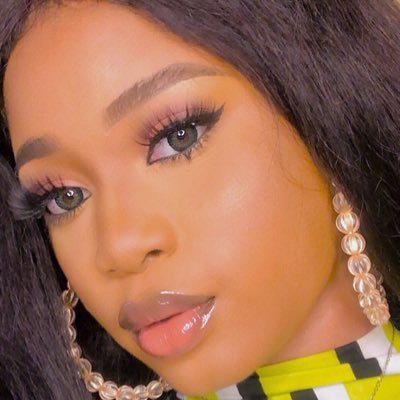 ✰ ANTHONIA CHIAMAKA ✰ Anambra First Daughter✰ Physiologist 📚✰ Global Healthcare Management ✰ Certified Level 7 fCMgr