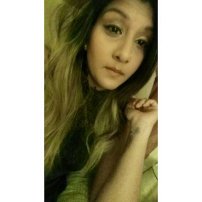 Anushruti_b's profile picture. 