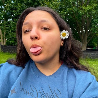 emilyalharazi's profile picture. our thoughts become our reality.