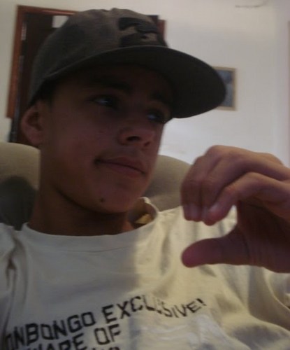 essa vida é apenas um jogo, a lei desse mundo viro um tumulto por ter um mais alto e mais forte que o outro ♫ MSN, ORKUT ? dieguinho.zika_13@hotmail.com