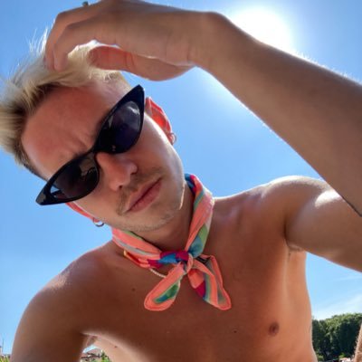 for all my explicit content 😈 https://t.co/kV9ze8nud0