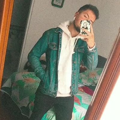 Acevedotupapi's profile picture. Me cerraron la otra cuenta por insultar a Marbelle jaisjsja:(