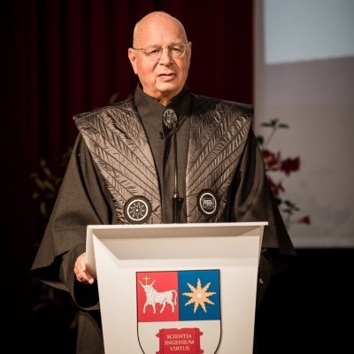 peehizzbackup's profile picture. 