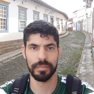 Professor, Historiador, Musico e game maniaco =D