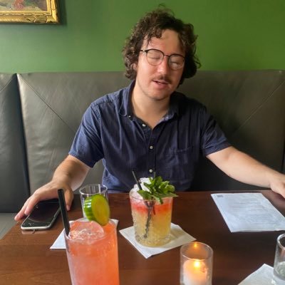 velcrofrills's profile picture. 
