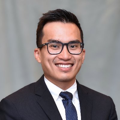 PGY3 @HarvardOtores @MassEyenEar| formerly @PennMedicine & @Cornell | 🔬 🧬👨🏻💻| 🐶🃏⚽️🚴🏼| 🇺🇸🇻🇳