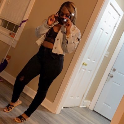 Diormommy12419's profile picture. Ariyah’s Mommy 💓 Pretty&Paid 💰 22 & Living 🥳