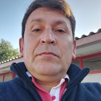 Ex preso social.
Escritor y cantor de cueca.
Diplomado en Poesia Popular #UAR
