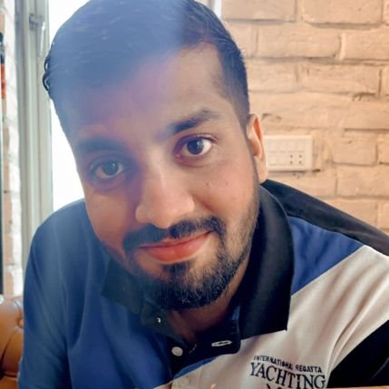 UmarIjaz122's profile picture. zoned out