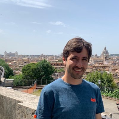 Filòleg clàssic i epigrafista. Professor ajudant doctor de Filologia Llatina a @UNED