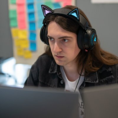 🏳️‍⚧️ Personne non binaire, Junior Battle Designer 🎮♦️