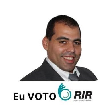 🇵🇹🇨🇻🇪🇺
- Vogal da Direção Nacional Politica do Partido Reagir Incluir Reciclar👌
- Funcionário da CM Lisboa
- Dirigentes no CNE ⚜️
- Coord. e Treinador🏀