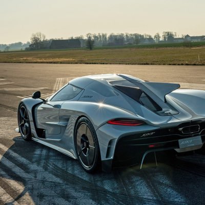 CHRAnonymous's profile picture. Passion for Cars, Technology and AI