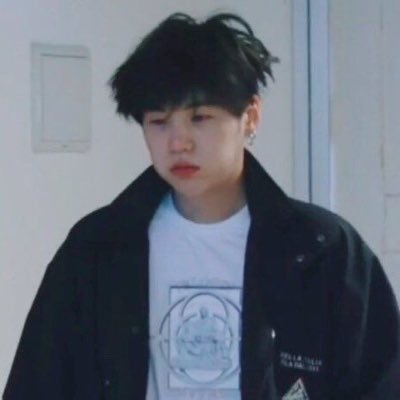 💜방탄방탄방방탄💜 이 이상 무엇으로 소개글을 더 쓰나요? 방탄 두글자로도 벅차오르는 내 아티스트를 지지하고 응원합니다