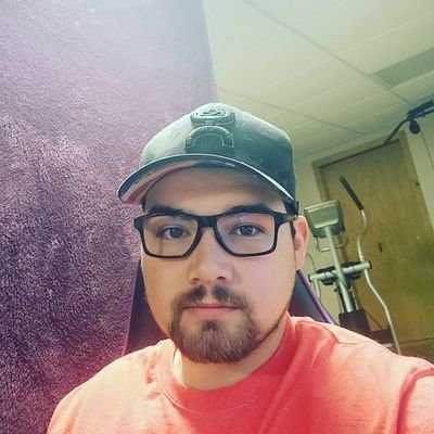 Just a Streamer and a father trying to make a Difference in the world one stream at a time. Join me on this adventure of ups and downs and help me make it big!