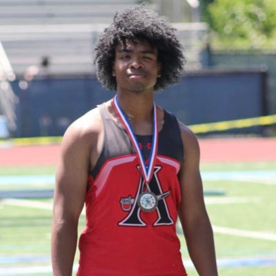 Col. 3:23 ✝️ Track & Field (Throws) // AHS ‘24 // D - 176’ 10” SP - 52’ 10” H- 176’ 9” W - 71’ 8” // 5’10” 180lbs // 4.375 GPA // tahir.hines@outlook.com