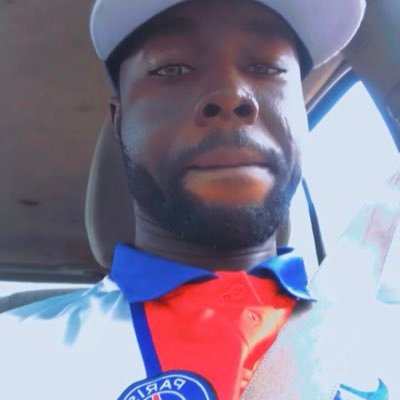 Am dark in completion and cool guy, i like to be where I can achieve and don’t like dull moments for myself. This life is too short for who which to understand.