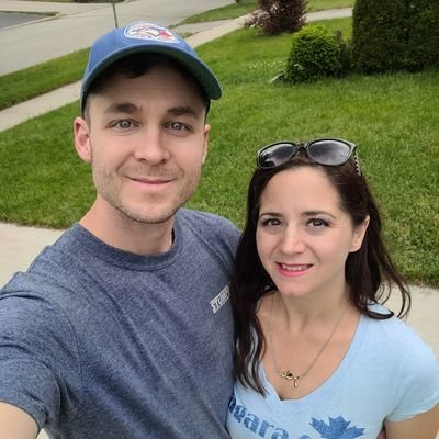 davius8's profile picture. Nice guy.