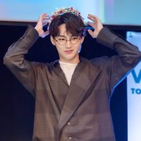 Andrea.π (@blessedisme0922) 's Twitter Profile