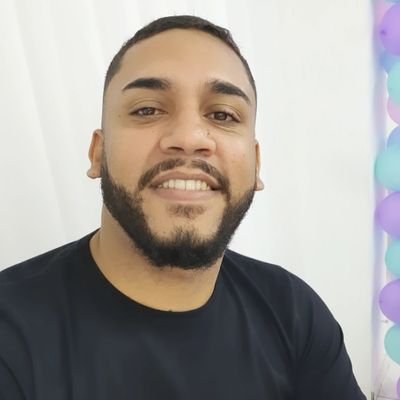 ▶ Filho do Rei 🙌    
▶ Hebreus 6:19 🙏🏽
▶ Palmeirense 🐷💚
▶ Músico Cristão 🎵